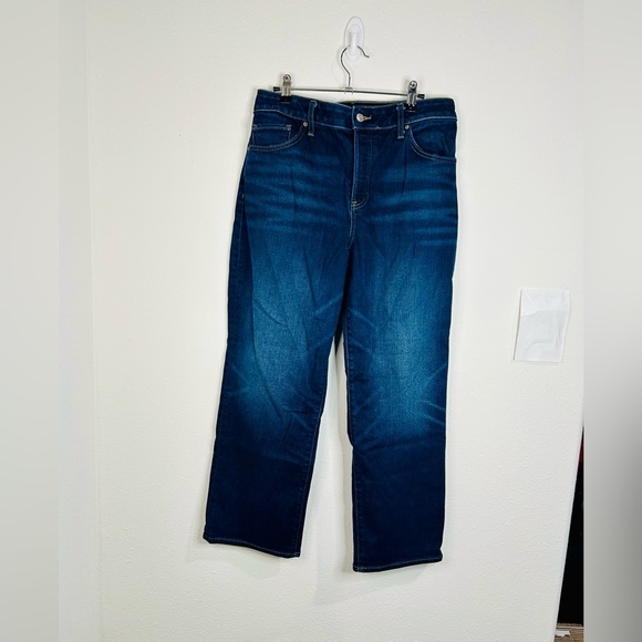 Express Mid-Rise Wide Leg Crop Jeans Size 8 Dark Wash Stretch Denim - Picture 2 of 9